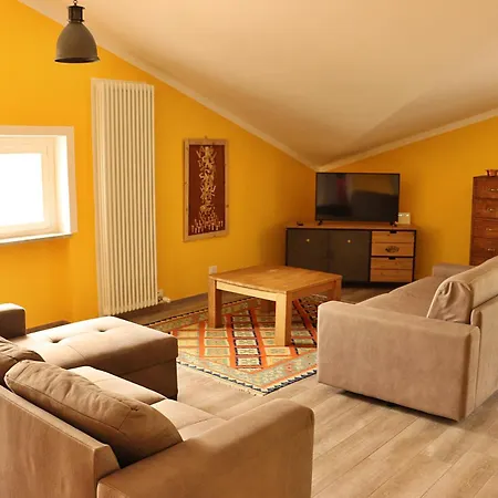 Lo Barbaboc Aparthotel Charvensod