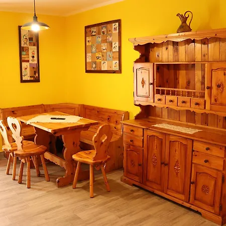 Lo Barbaboc Lejlighedshotel