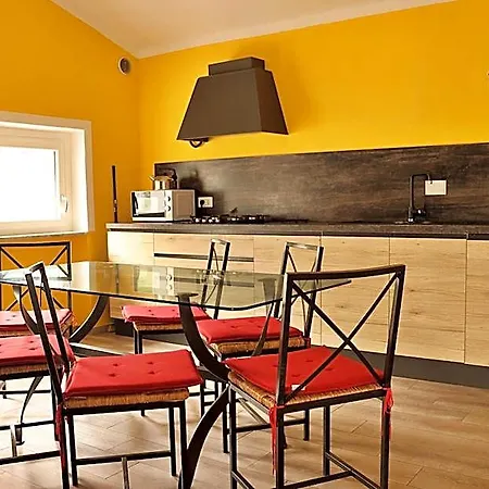 Apartmanhotel Lo Barbaboc Charvensod