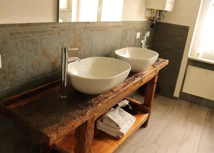 Lo Barbaboc Aparthotel 4*