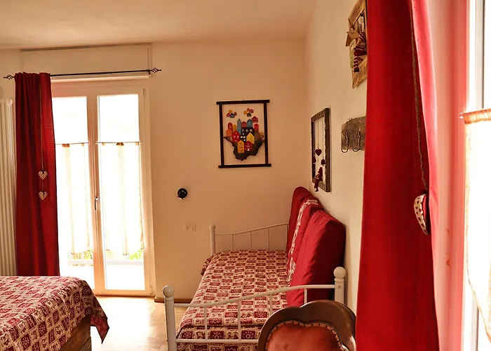 Aparthotel Lo Barbaboc 4*