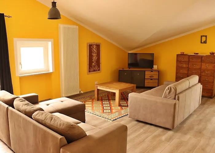 Lo Barbaboc Aparthotel Charvensod